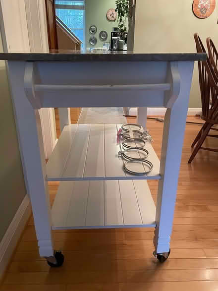 Photo of free Kitchen Stand (Cameron Run Regional Park) #4