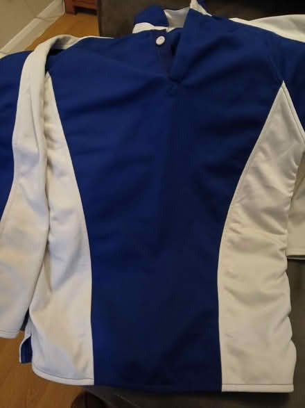 Photo of free Belper school top (Belper DE56) #1