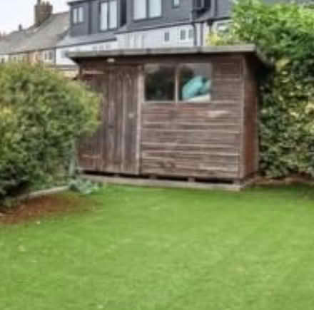Photo of free garden shed, needs some work (Earlsfield SW18) #1