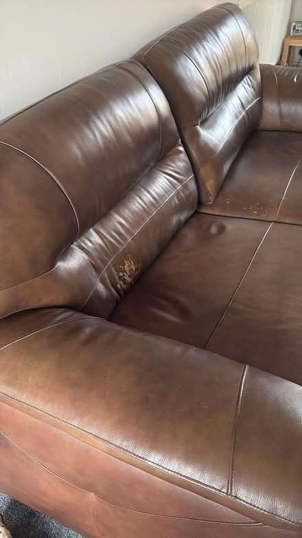Photo of free leather sofa (Easthampstead RG12) #3