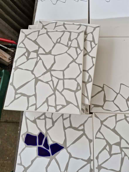 Photo of free Walls tiles 35 crackle design (Great Baddow CM2) #2