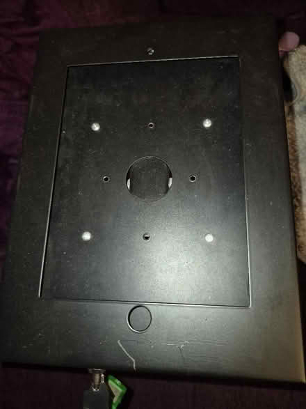 Photo of free Lockable tablet/ipad case (Hollinswood TF3) #2
