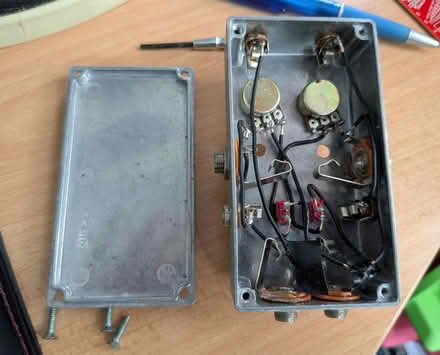 Photo of free Guitar A/B box? (Glebe / Dow's Lake) #2