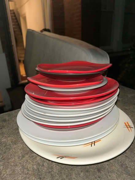 Photo of free Lots of kitchen items (London SW12) #3