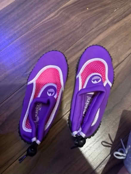Photo of free Water shoes (SW16) #1