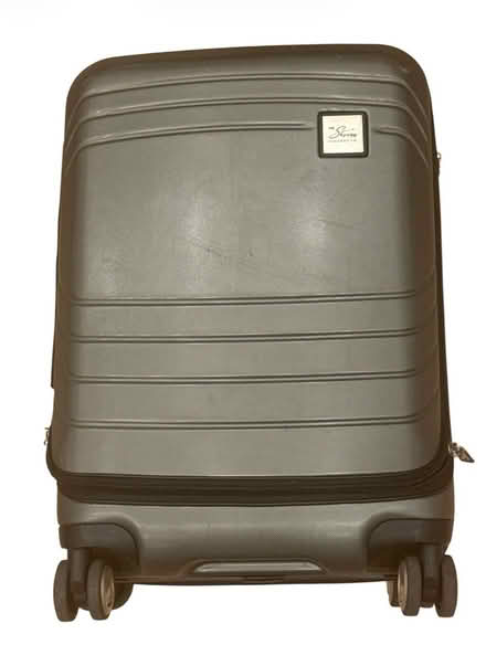 Photo of free Stingray Carryon (Brooklyn Storage) #1