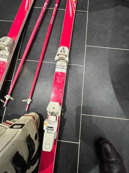 Photo of free ski s boots sticks (Gorgie EH11) #2