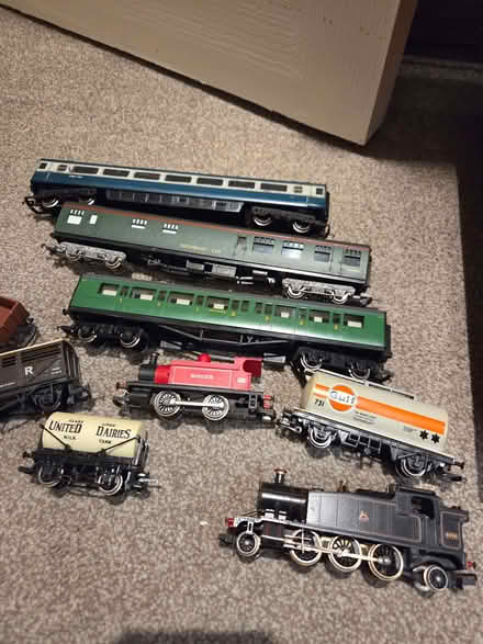 Photo of free Model train stuff and track (Tredworth GL1) #1
