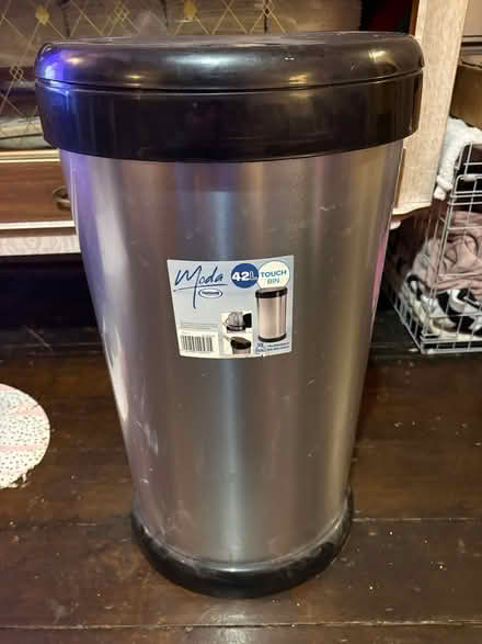 Photo of free 42 Litre Bin (Liverpool L13) #1