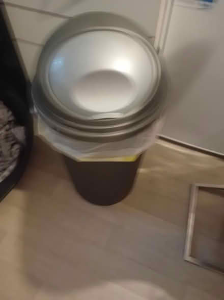 Photo of free bin (horsham RH12) #1