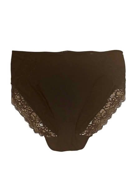 Photo of free Woman’s Bottoms (Brooklyn Storage) #1