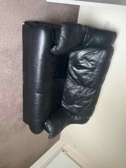 Photo of free BLACK LEATHER 2-seater settee (BD17 , Baildon) #1