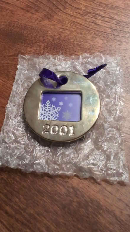 Photo of free Dated Ornament (Trafalgar/River Oaks, Oakville) #2