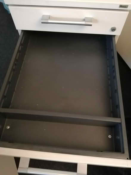 Photo of free Under-desk drawer unit (SE19) #2