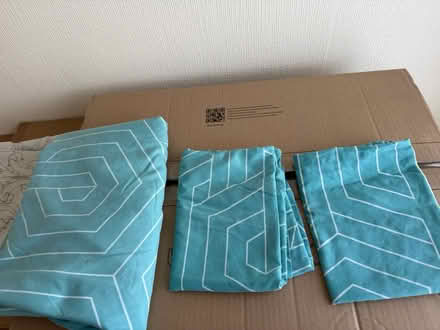 Photo of free Duvet and fitted sheets x 4 (Hitchin SG4) #4
