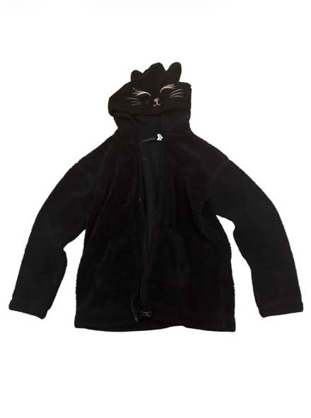 Photo of free Place Kids Hoodie (Brooklyn Storage) #1