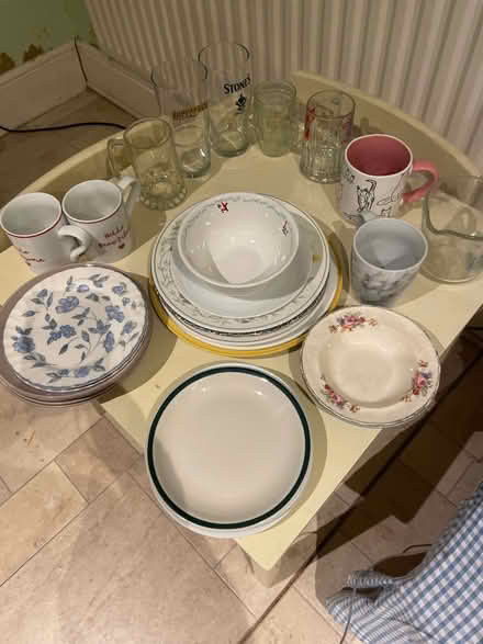 Photo of free Crockery, cups , etc glasses (Fulwell) #1