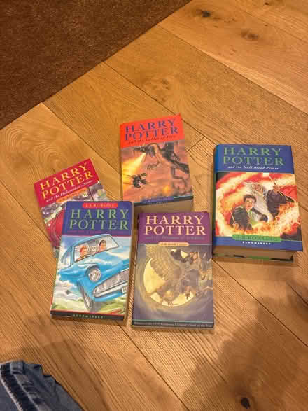 Photo of free Selection of Harry Potter books (CT5) #1
