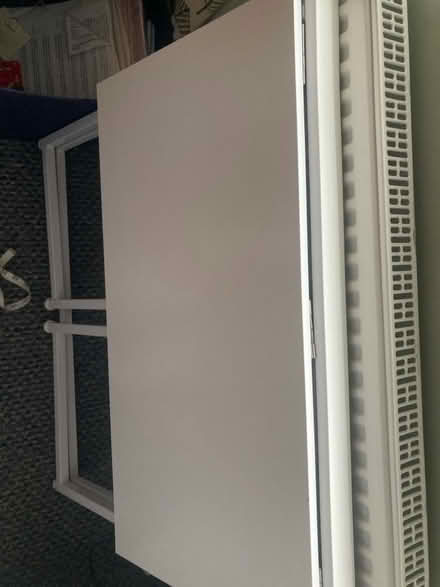 Photo of free White small foldable table. (Harworth DN11) #1