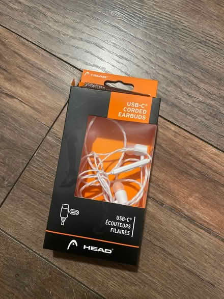 Photo of free Wire earbuds (Mechanicsville) #1