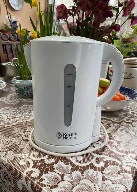 Photo of free Russell Hobbs kettle (Stroud Green N8) #1