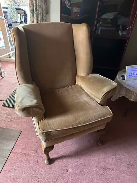 Photo of free Grandad chair and pouffe (Chipping Barnet EN5) #1