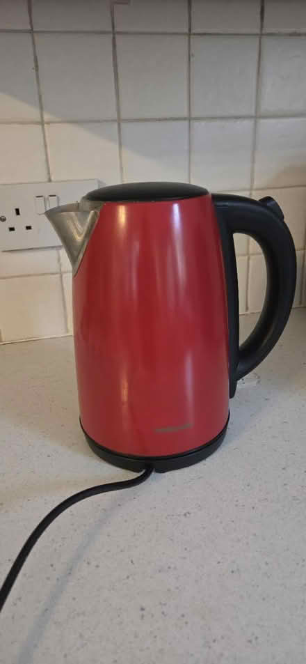 Photo of free Red kettle (Gospel Oak NW3) #1