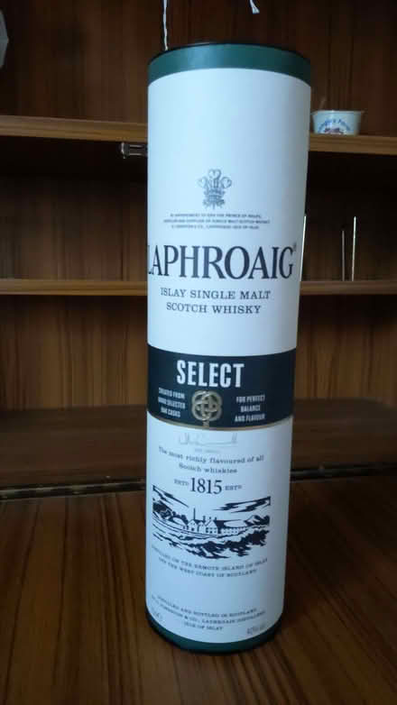 Photo of free Empty whisky bottle container (Duffield DE56) #1