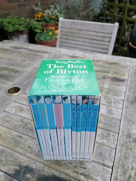 Photo of free Box set Enid Blyton books (Didcot, Ladygrove, OX11) #1