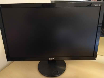 Photo of free Computer monitor (Presteigne LD8) #1