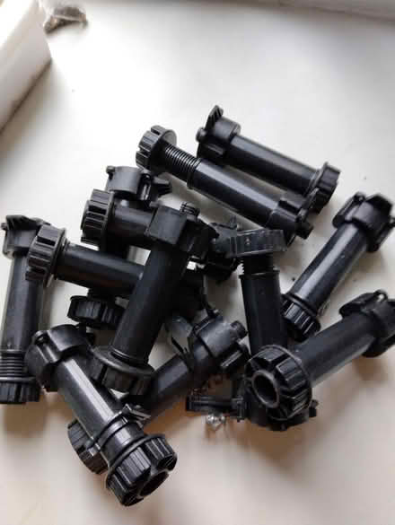 Photo of free 12 Feet for kitchen cupboards (Walthamstow E17) #1