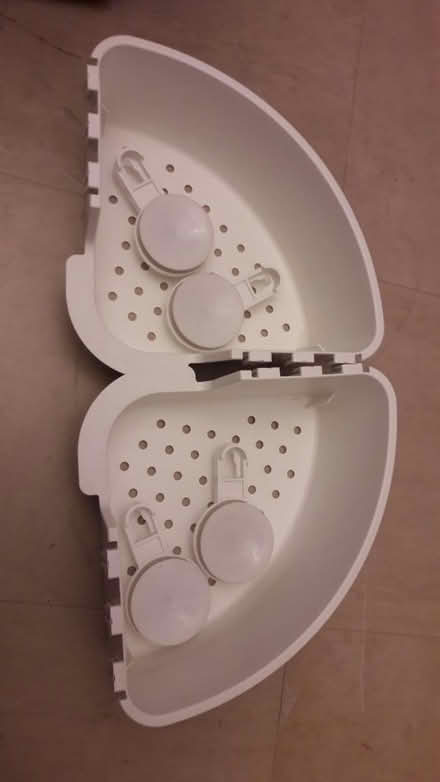 Photo of free For the bath room (N1, Zone 1 camden) #4