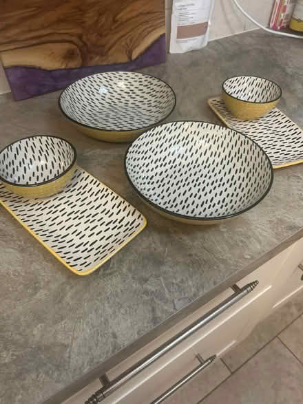 Photo of free Noodle bowl set (Woodford Green) #1
