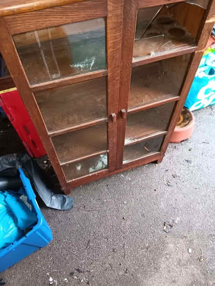 Photo of free Old medium sized display cabinet (Knaresborough HG5) #2