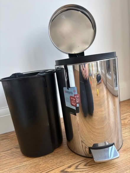 Photo of free Brabantia Round Metallic Pedal Bin Size C 12L Silver (Green Street Green BR6) #3
