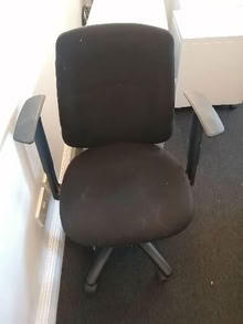 Photo of free Office chair (SE19) #1