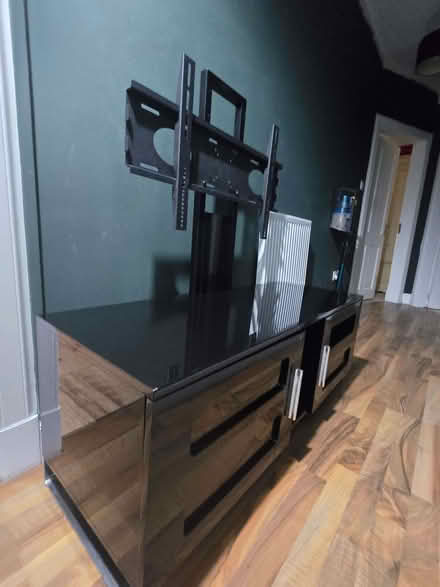 Photo of free Tv unit with tv stand (Dunfermline KY12) #1