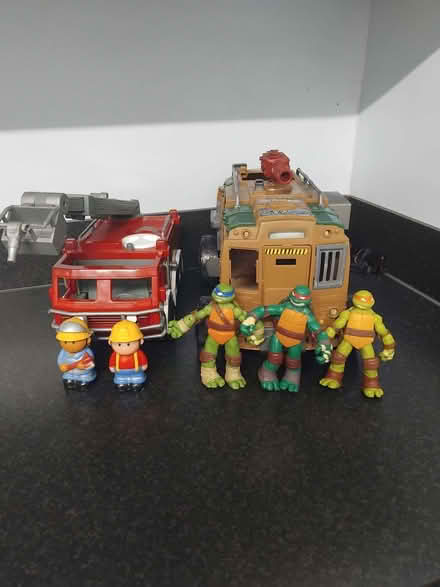 Photo of free Toy fire engine , turtles vehicle (Meole Brace SY3) #1