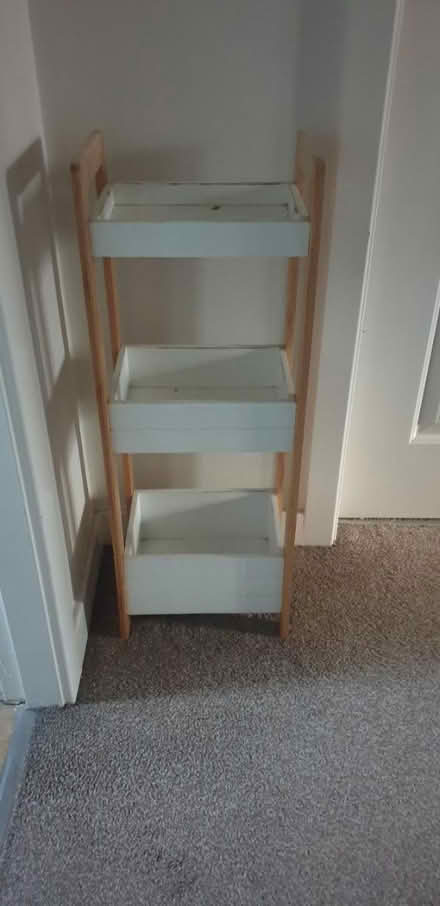 Photo of free Wooden Bathroom storage caddy (SK14 (Hyde)) #1