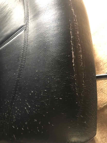 Photo of free Swivel computer chair (Arddleen) #3