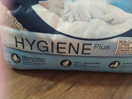 Photo of free 3kg CATSAN Cat litter. Hygiene Plus (Sidcup DA14) #4