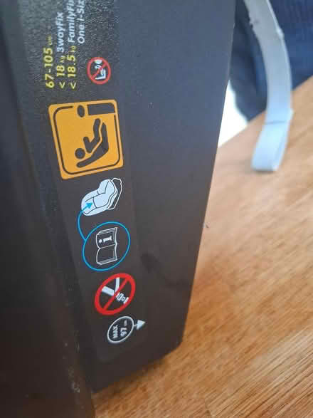 Photo of free Base for Maxi cosi (BA2) #4