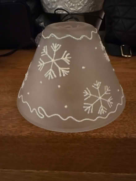Photo of free Yankee Candle Shade (Shirley B90) #1