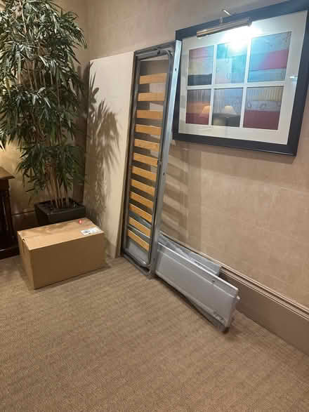 Photo of free King bed (Sloane Square SW1W) #1