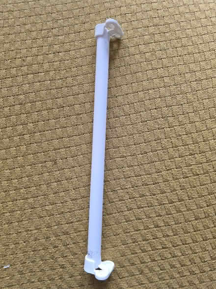 Photo of free Wardrobe rail (SE16) #1