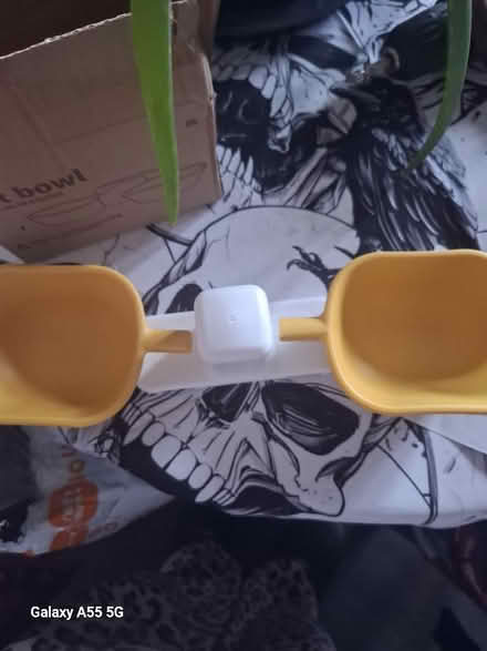 Photo of free Adjustable dog feeding bowl (Westgate LA4) #3