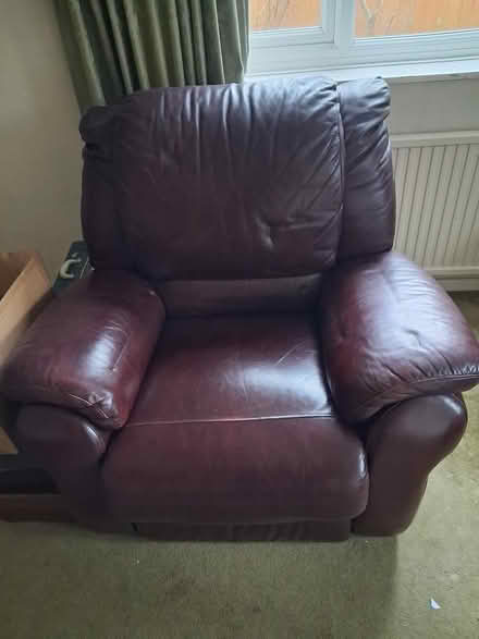 Photo of free Leather settee and reclining chair (norwich) #1