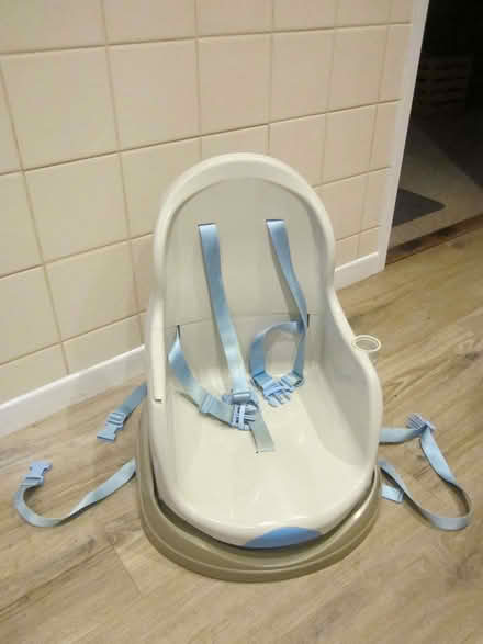 Photo of free Mothercare reclining booster seat (Malvern Wells WR14) #1