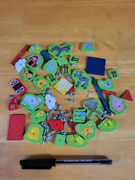 Photo of free Random selection of toy bits (Ballyclare BT39) #3