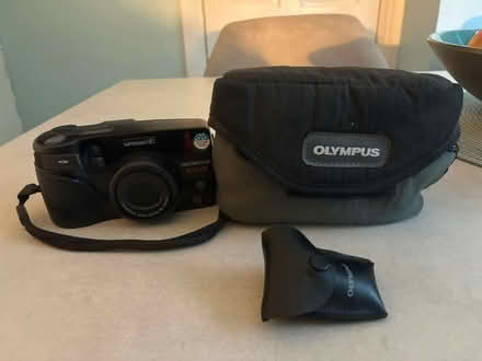 Photo of free Olympus Superzoom 110 Point & Shoot 35mm Film Camera (Battle TN33) #4